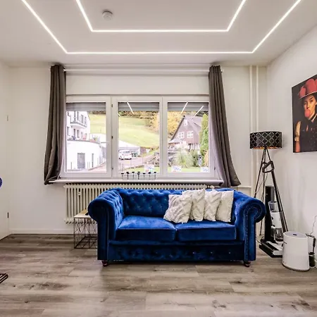 Bollenhutzauber - Modern - Zentral - Parkplatz - Bewertet דירה